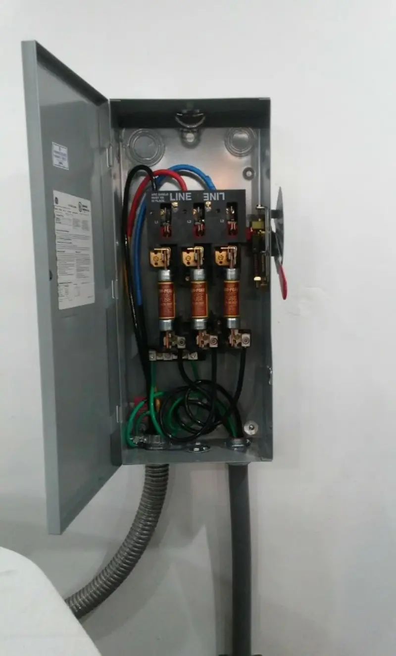 Three-phase disconnect switch installed for Electrical Wiring & Rewiring in Clyde